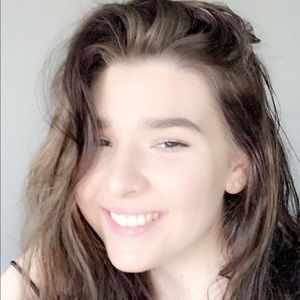 Meet your Posher, Allisa